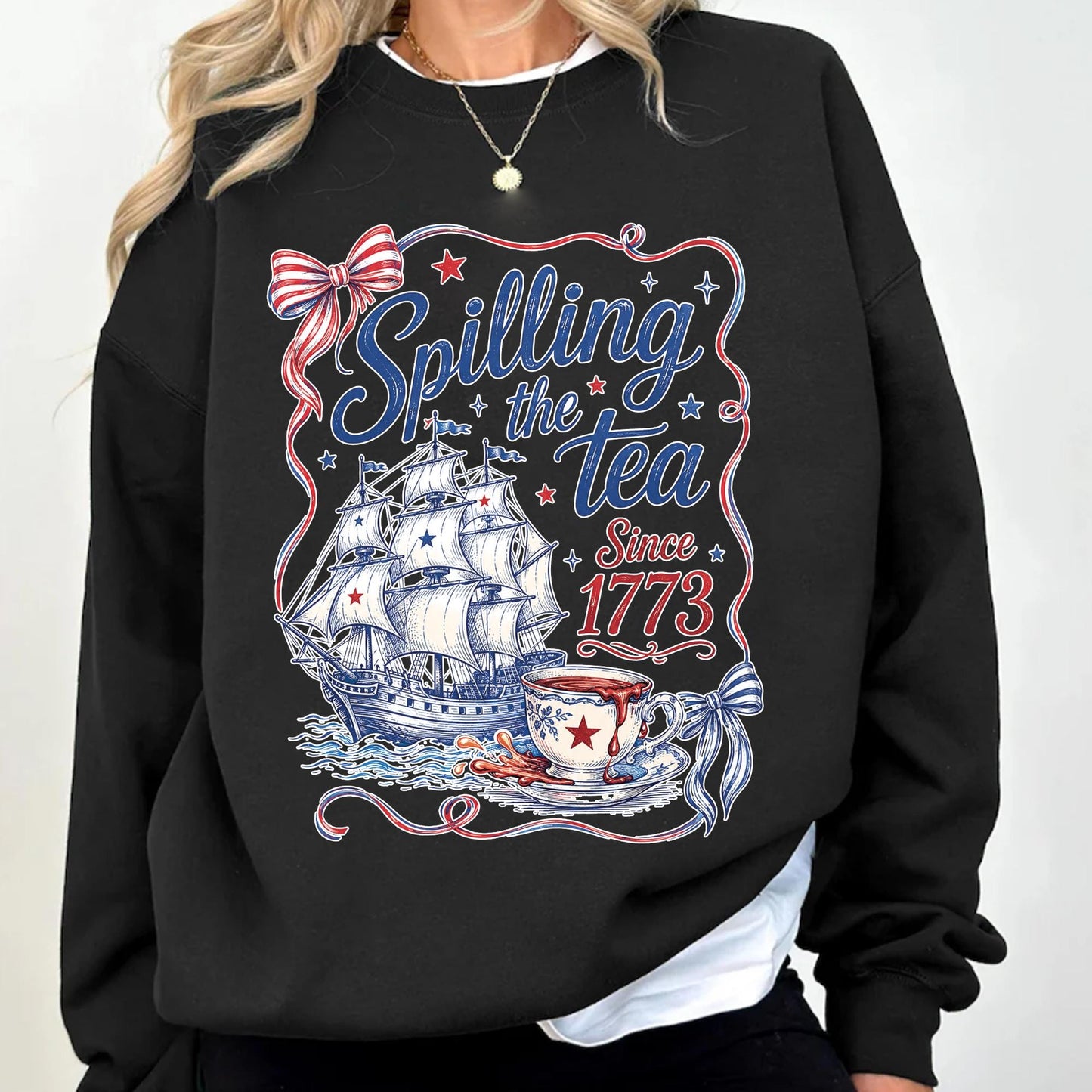 Spilling The Tea Since 1773 Vintage Us History Teacher T-Shirt