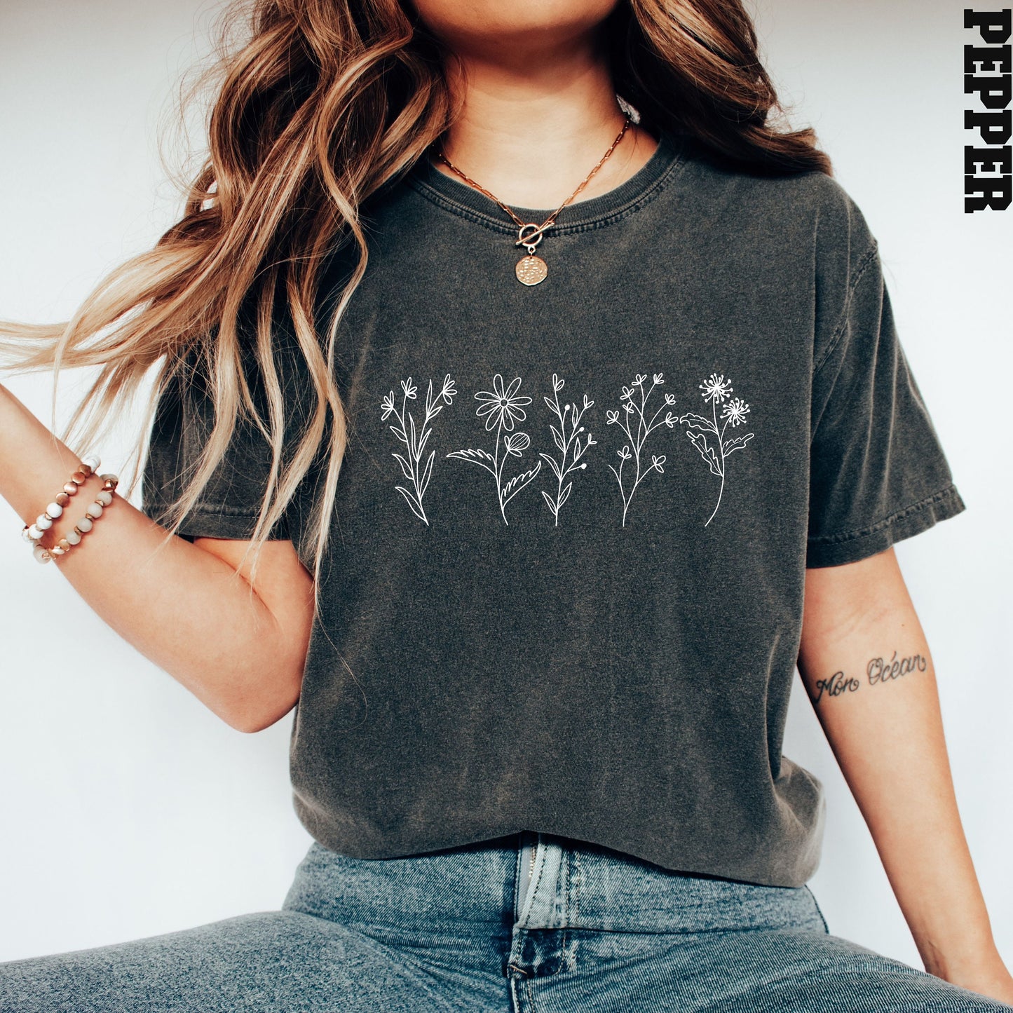 Comfort Colors® Aesthetic Flower Shirt, Wildflowers Shirt, Christian Flower Shirt, Flower Shirt, Plant Shirt, Gift for Her, Plant Lover Tees