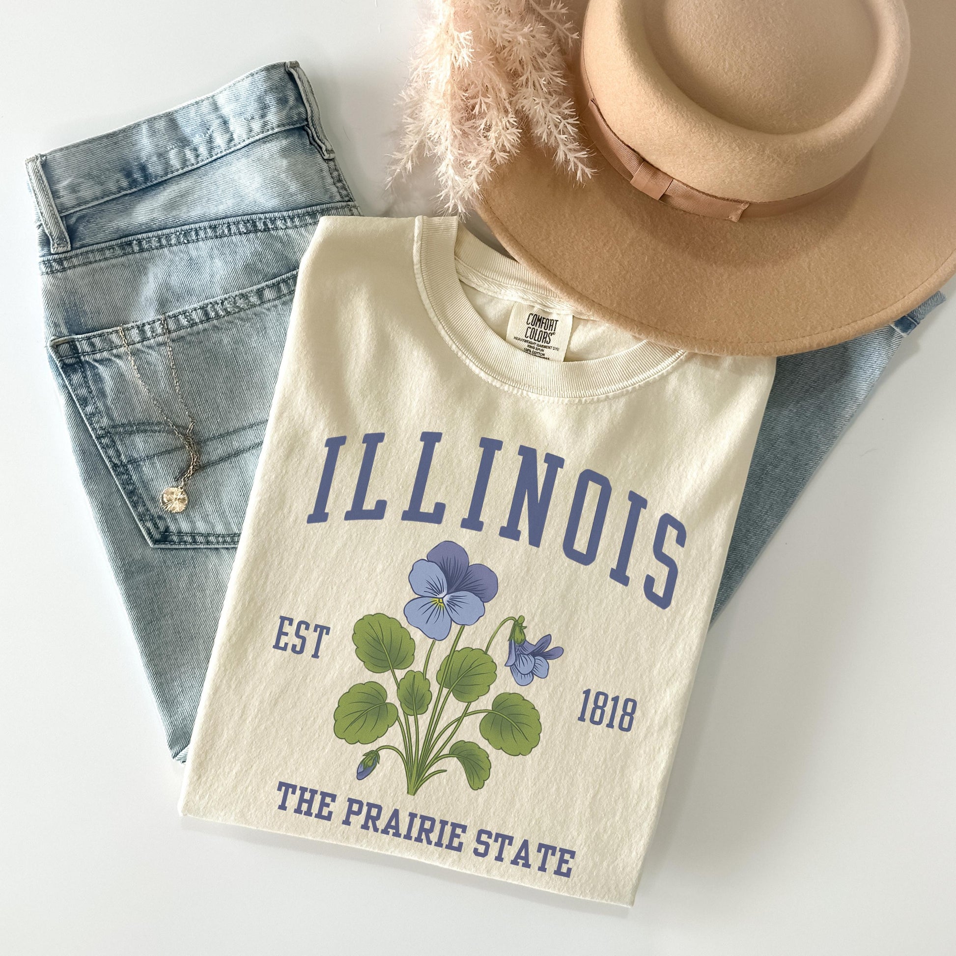 Illinois State Flower Graphic Tee Prairie State Vintage Shirt for Chicago and Springfield Travel Lovers and Midwest Gift