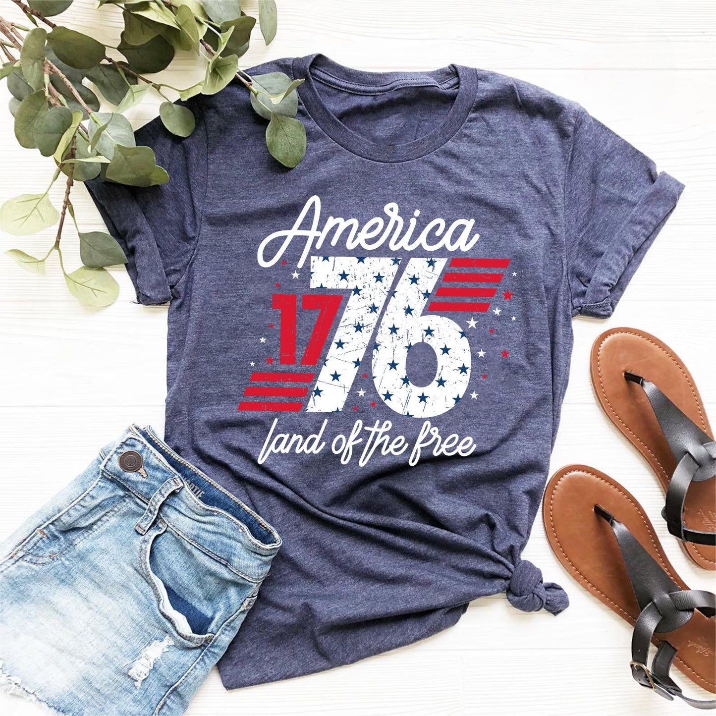 1776 America Shirt, Land of the Free USA T-Shirt, Patriotic Graphic Tee, 4th of July Shirt, Retro Independence Day Shirt Women,Retro USA Tee
