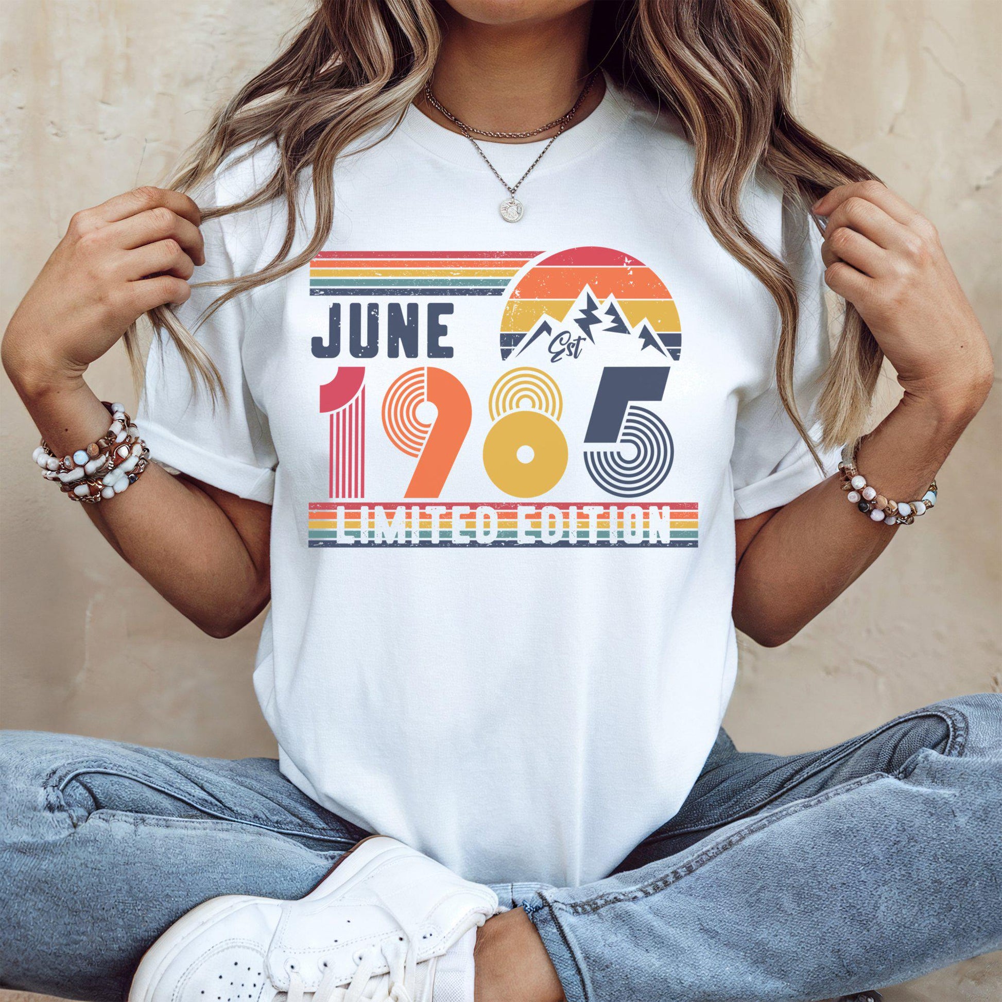1986 Birthday Shirt – 40th Birthday Retro Sweatshirt Gift – Vintage Hoodie for Men / Women – Unisex T-Shirt for Husband or Wife Present