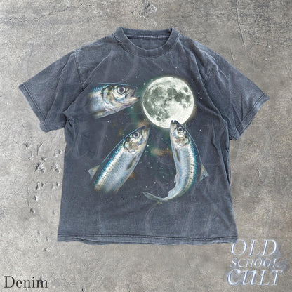 Sardine Howling To Moon Vintage Graphic T Shirt, Retro Silly Fish Gift Tee