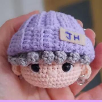 Kpop Band Crochet Doll Keychain Handmade Amigurumi Kpop Plush Mini Dolls Cute Members Gift Fanmade Keyring Accessories