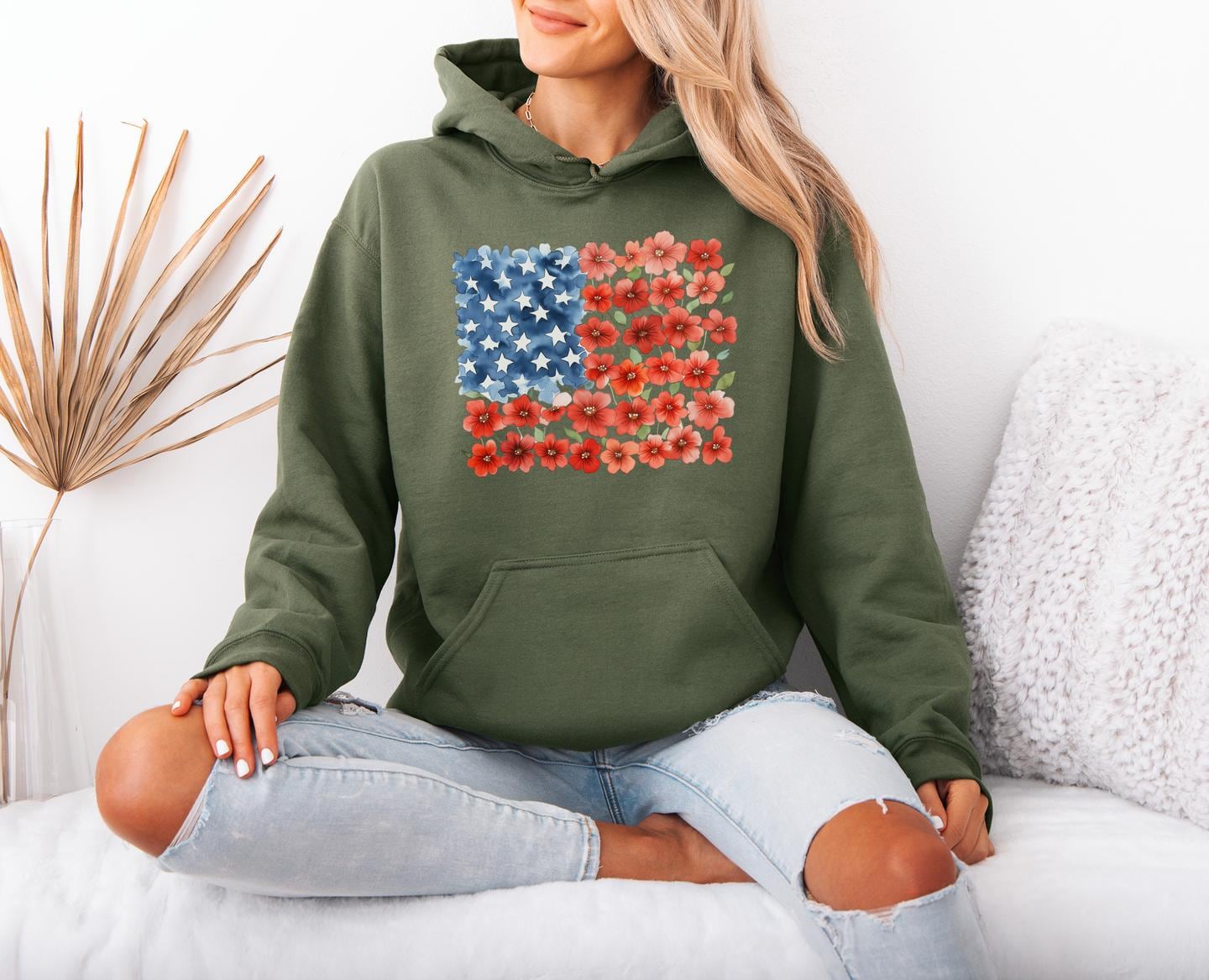 Floral American Flag Shirt, Patriotic Flower T-Shirt, 4th of July Floral Tee, Red Poppy Flag Shirt, Women's Independence Day Gift