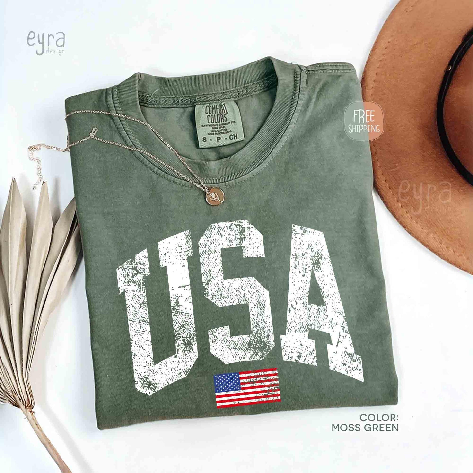 Retro USA T-shirt, Comfort Colors Womens USA Shirt, America Tshirt, 4th of July Tee, Vintage Patriotic Shirt, Distressed USA Flag Tee