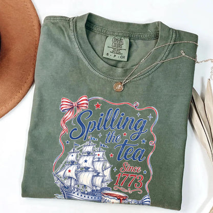 Spilling The Tea Since 1773 Vintage Us History Teacher T-Shirt