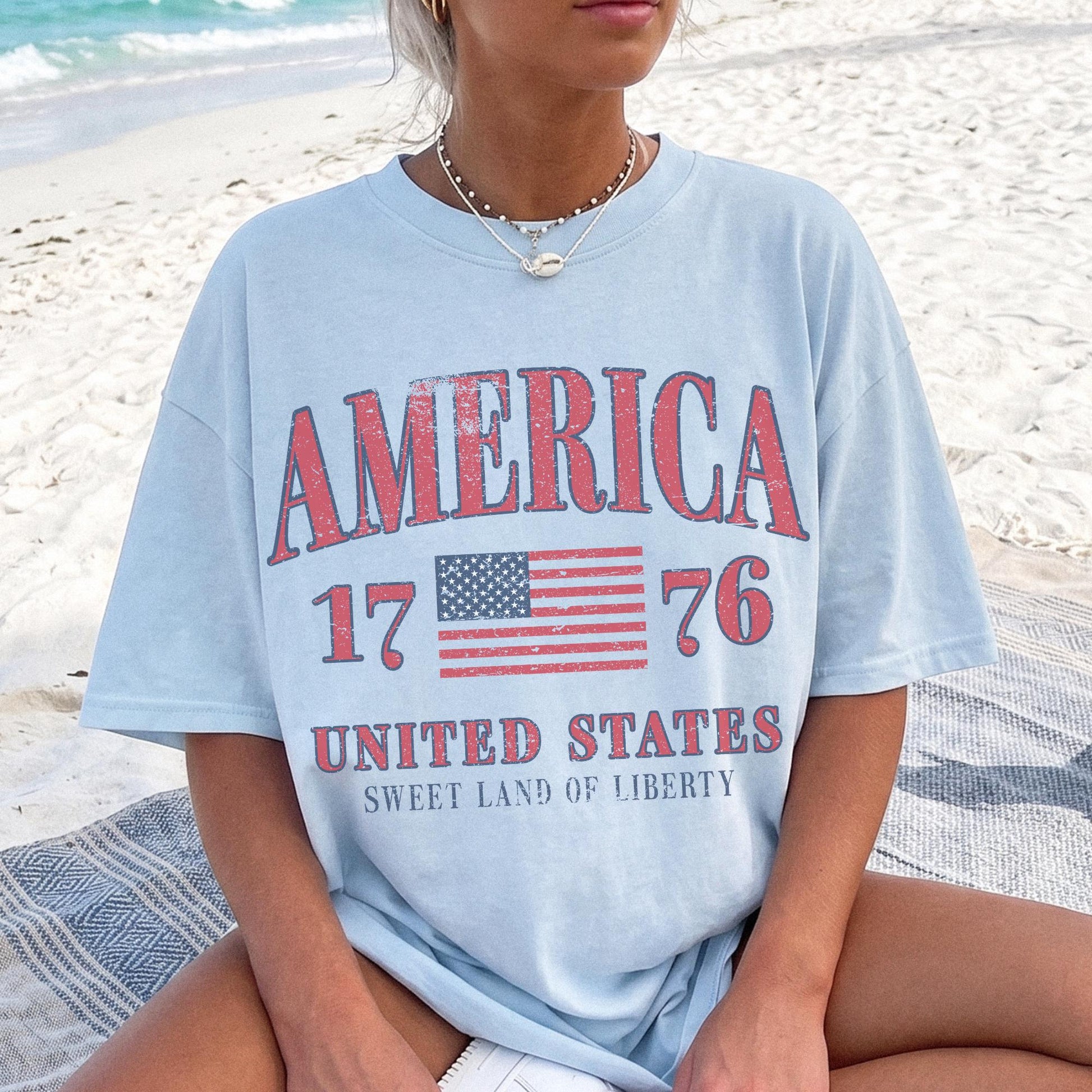 Retro America 4th Of July Shirt Preppy Fourth of July Tshirt Trendy Oversized USA Tee Aesthetic Patriotic Shirt Comfort Colors Cute Summer