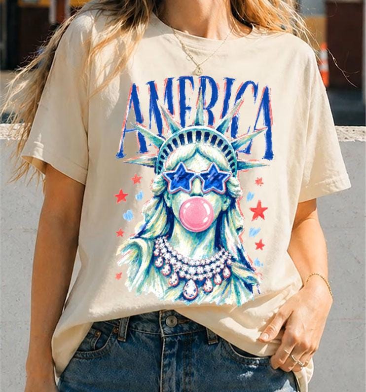 America Statue of Liberty Shirt, Patriotic Bubble Gum Tee, 4th of July USA Shirt, Cute Liberty Graphic Tee, Summer America Tee