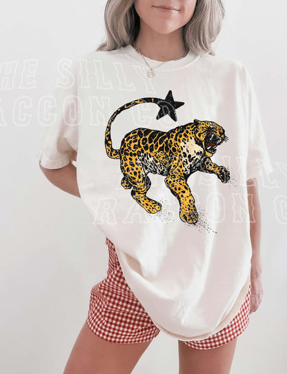 Vintage Inspired Jaguar Shirt Retro Nature Graphic Tee Trendy Animal Print Top Y2K Streetwear Clothing For Men Women Comfort Colors