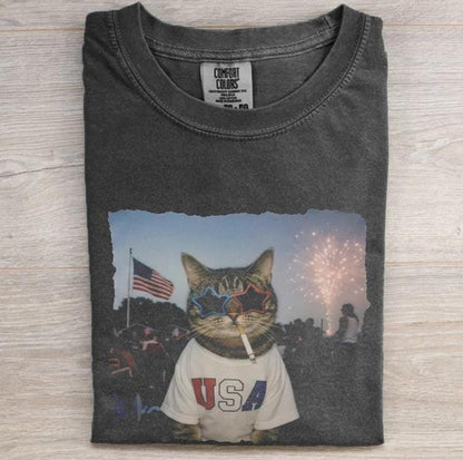Patriotic Cat Shirt, Vintage 4th of July Tee, Funny American Cat Graphic T-Shirt, Unisex Tees