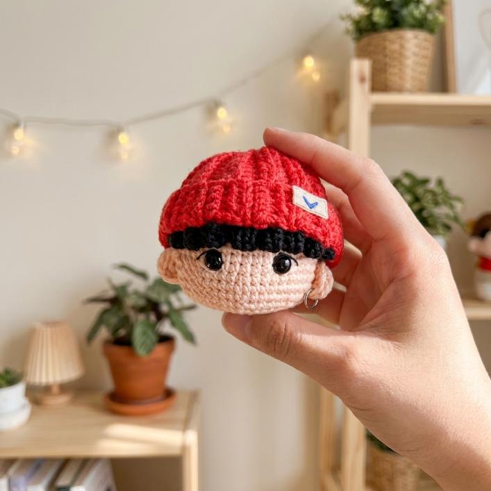 Kpop Band Crochet Doll Keychain Set, Handmade Kpop Band Plush Mini Dolls, Cute Members of KPop Group Gift, Fanmade Keyring Accessories