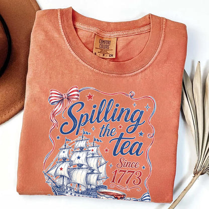 Spilling The Tea Since 1773 Vintage Us History Teacher T-Shirt