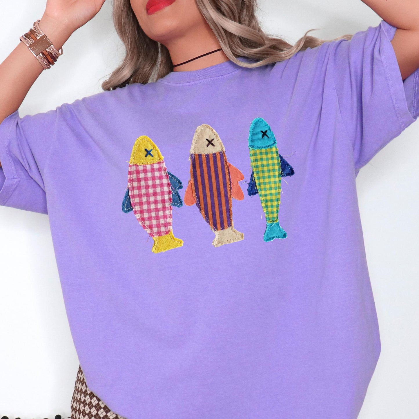 Comfort Colors® Summer Fish shirt, Patchwork Quilted fis tee, Sardine Beach shirt, Vintage Aesthetic Tee. Cool Womens shirt. Summer Shirt.