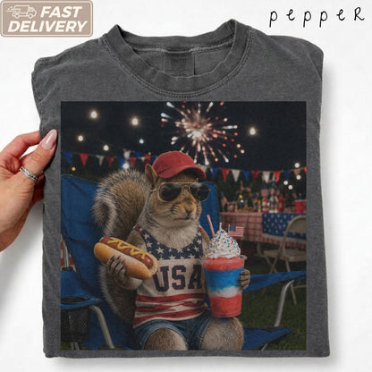 Comfort Colors® Funny Patriotic Hotdog Slushie Squirrel Shirt 4th of July America Shirt Design Funny USA Animal Graphic Top Independence Day