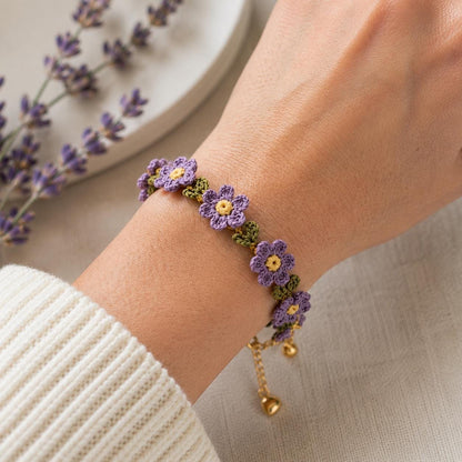 Crochet Flower Bracelet, Handmade Daisy Bracelet, Floral Friendship Bracelet, Cute Summer Jewelry, Gift for Her, Adjustable Bracelet